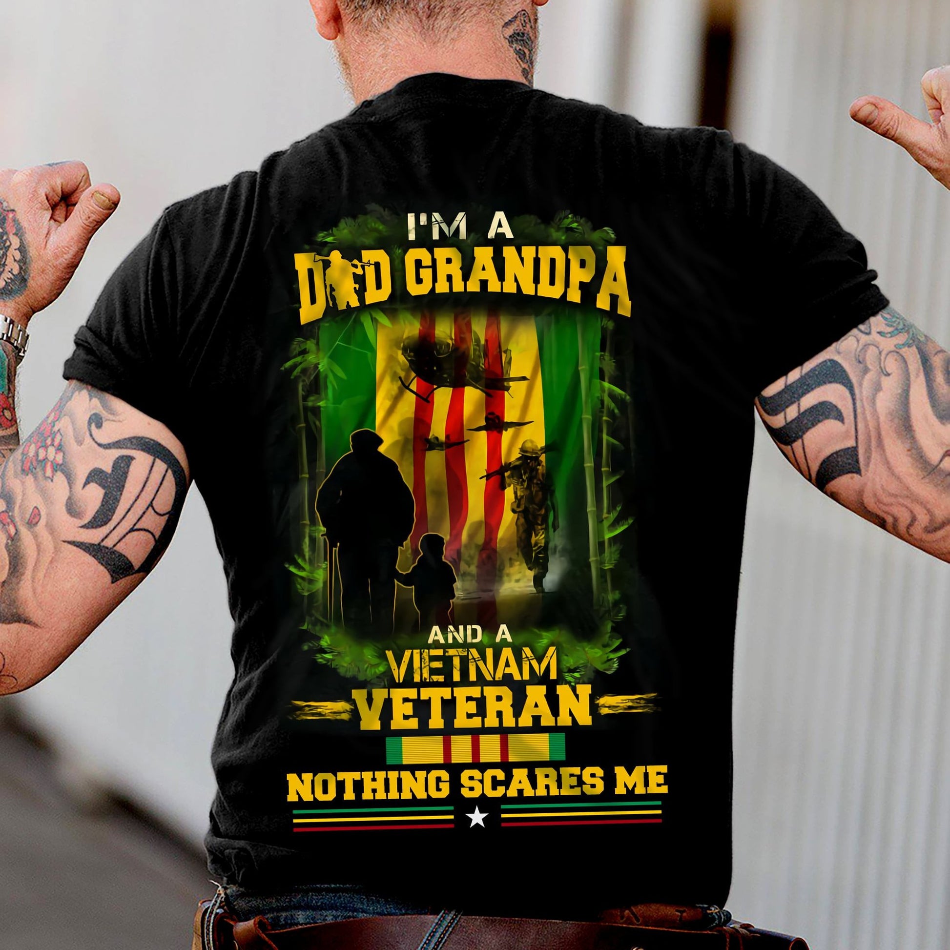 Being A Dad Grandpa And A Vietnam Veteran T-shirt TVN041102