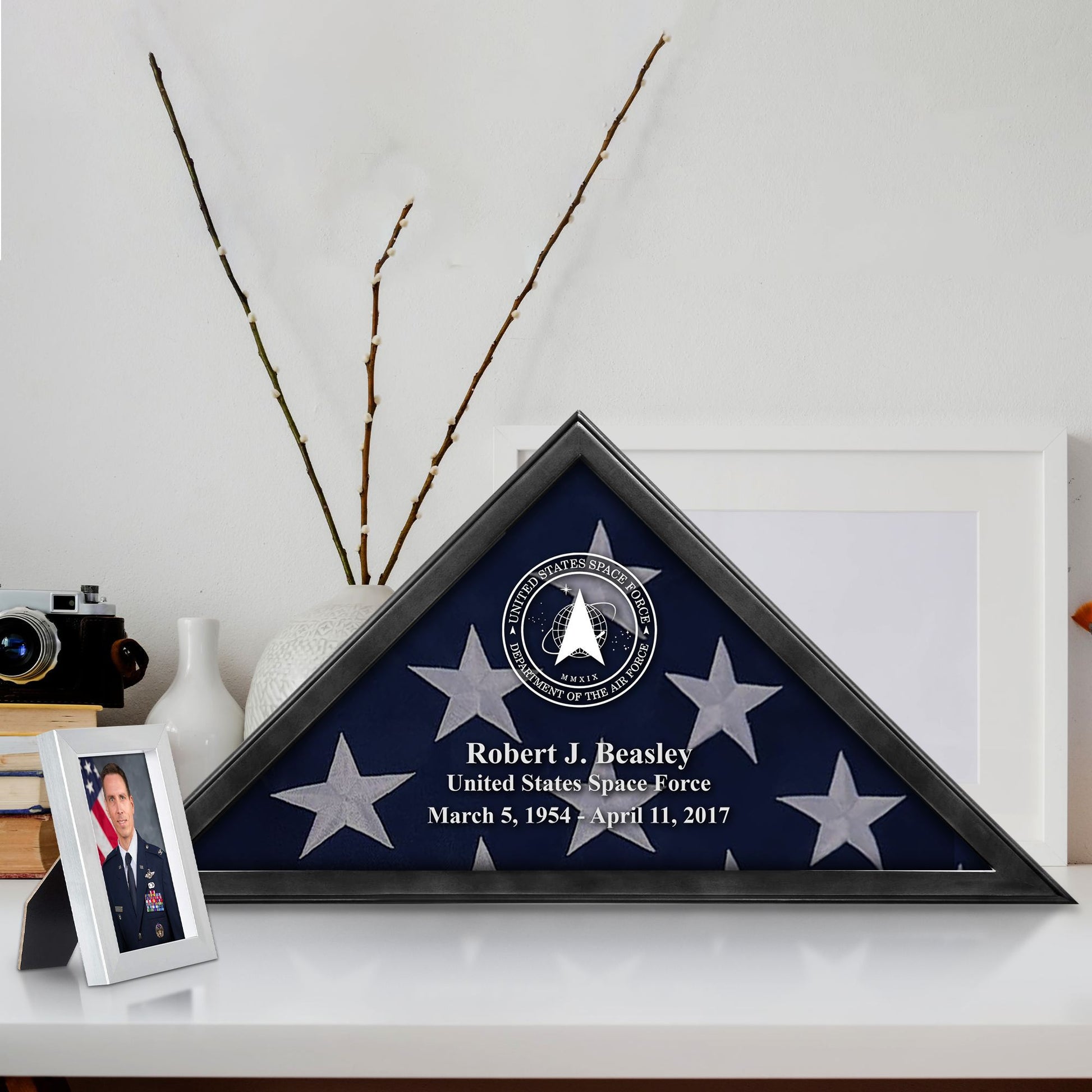 Premium Personalized Flag Case BPVC250202, Black Flag Box for American Veteran Flag 9.5 X 5 Feet, Flag Display Case for Burial, Flag Wall Mounted, Flag to Display Folded