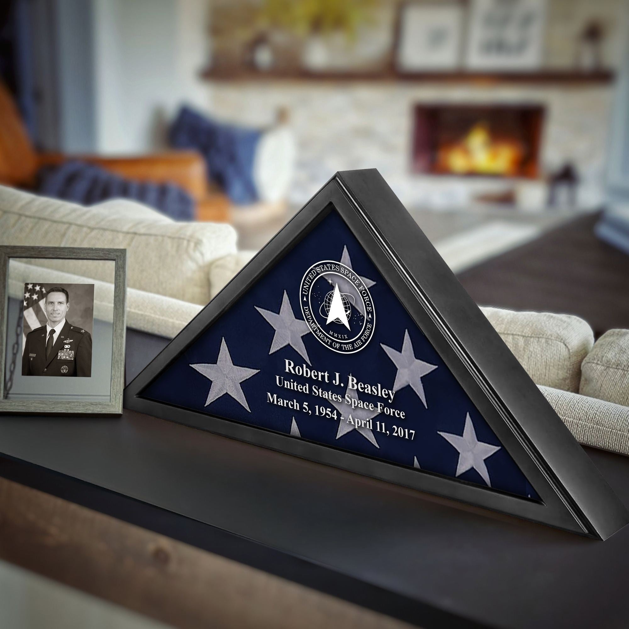 Premium Personalized Flag Case BPVC250202, Black Flag Box for American Veteran Flag 9.5 X 5 Feet, Flag Display Case for Burial, Flag Wall Mounted, Flag to Display Folded