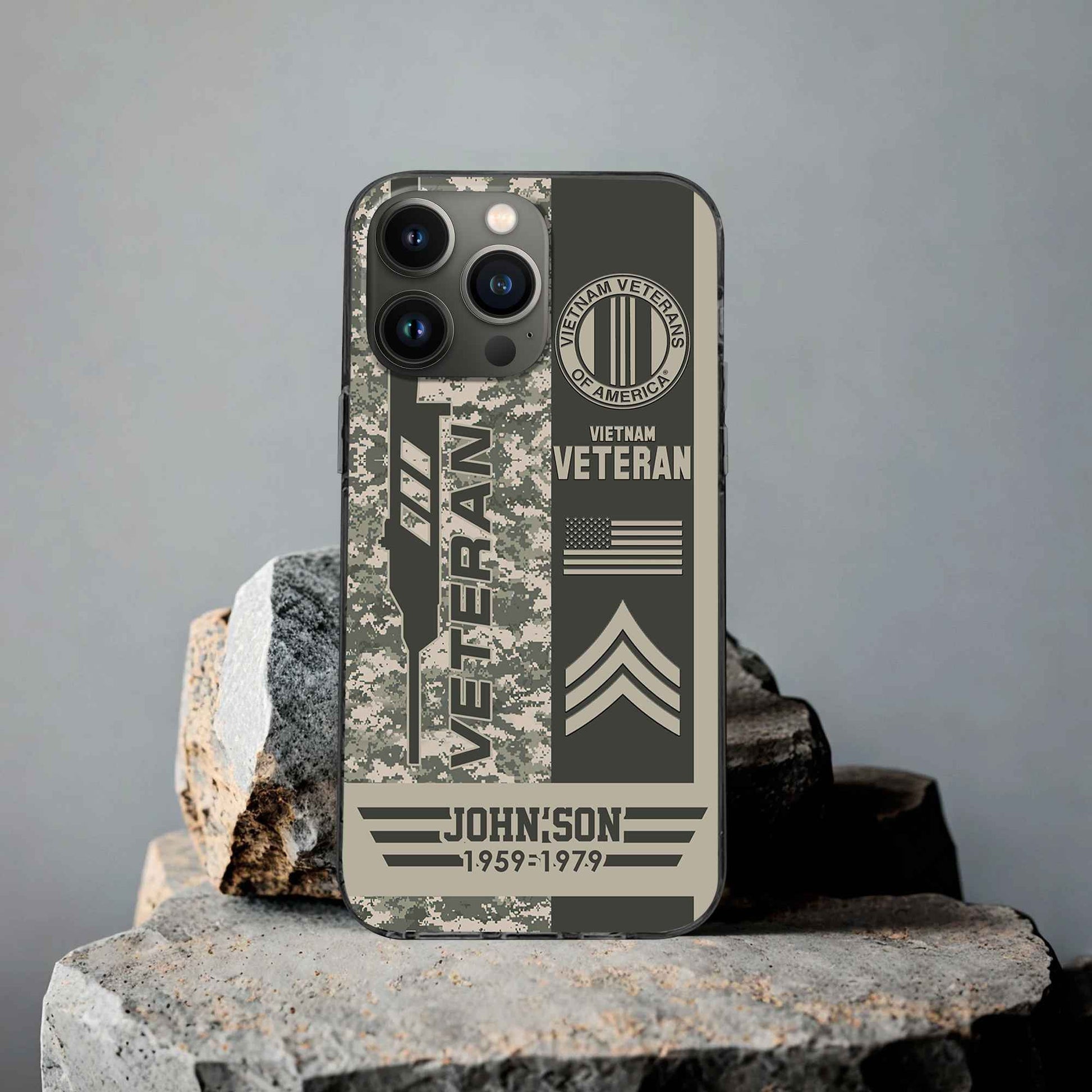 Unique Custom Name, Rank,Year Vietnam Veteran Phone Case VPVC504206, Gifts For Vietnam Veteran, Gifts For Dad, For Husband, Best Gifts On Father's Day, Independence Day, Veterans Day.